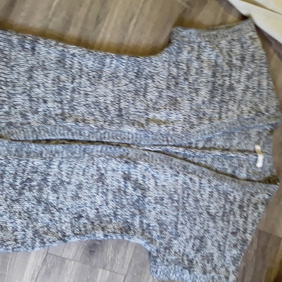 Old Navy - Picture 4 of 5